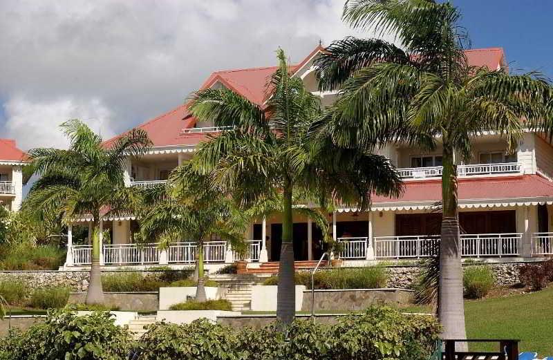 Residence Pierre & Vacances Premium Les Tamarins Сен-Ан Екстериор снимка