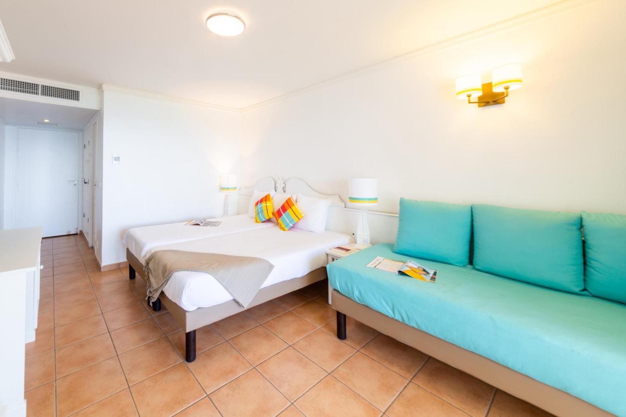 Residence Pierre & Vacances Premium Les Tamarins Сен-Ан Екстериор снимка