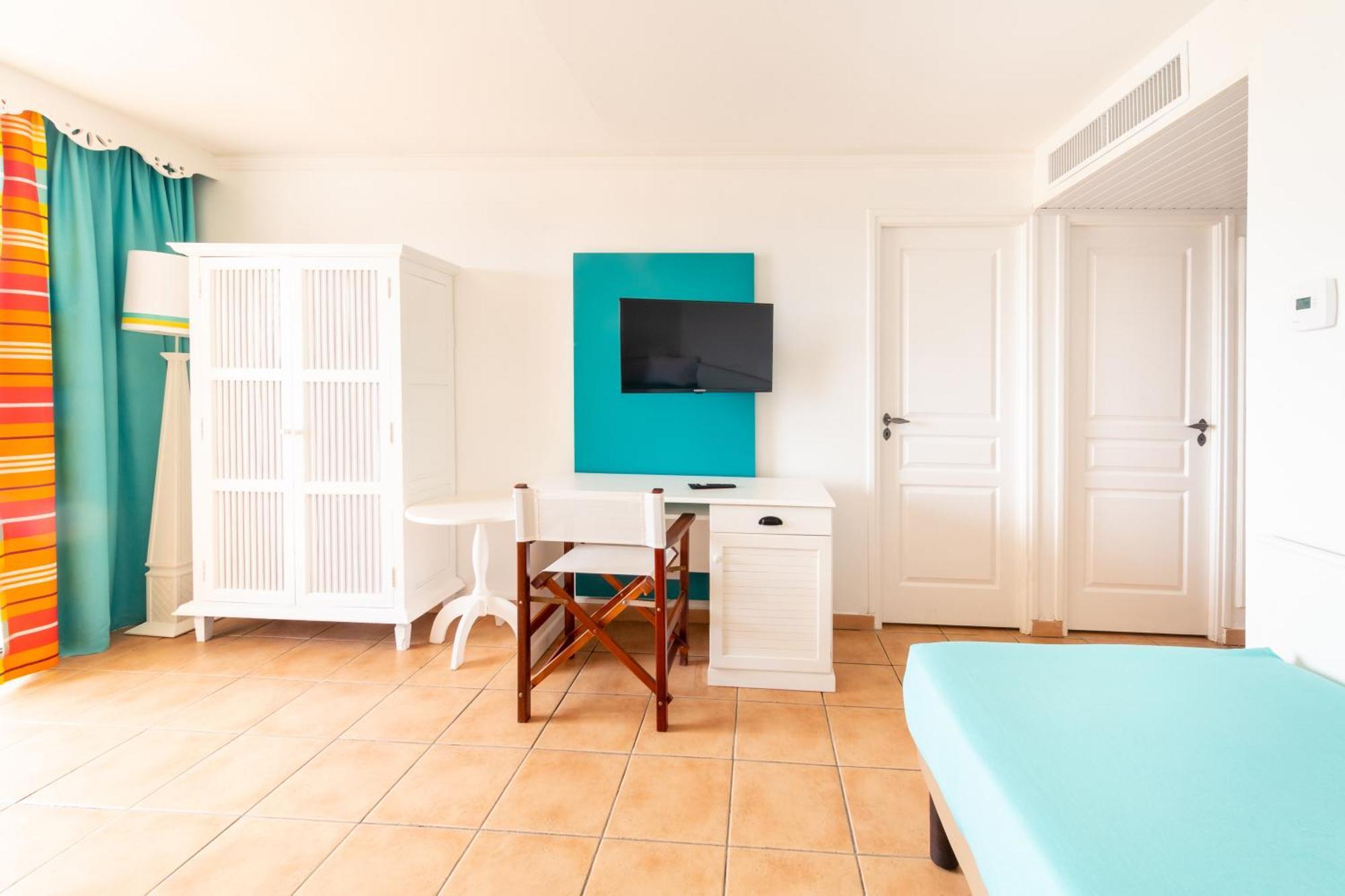 Residence Pierre & Vacances Premium Les Tamarins Сен-Ан Екстериор снимка